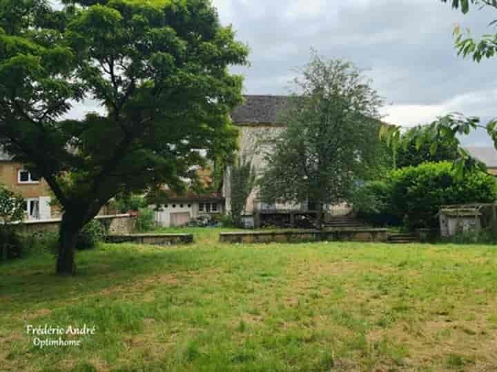 7 bedrooms house for sale in Margut, France