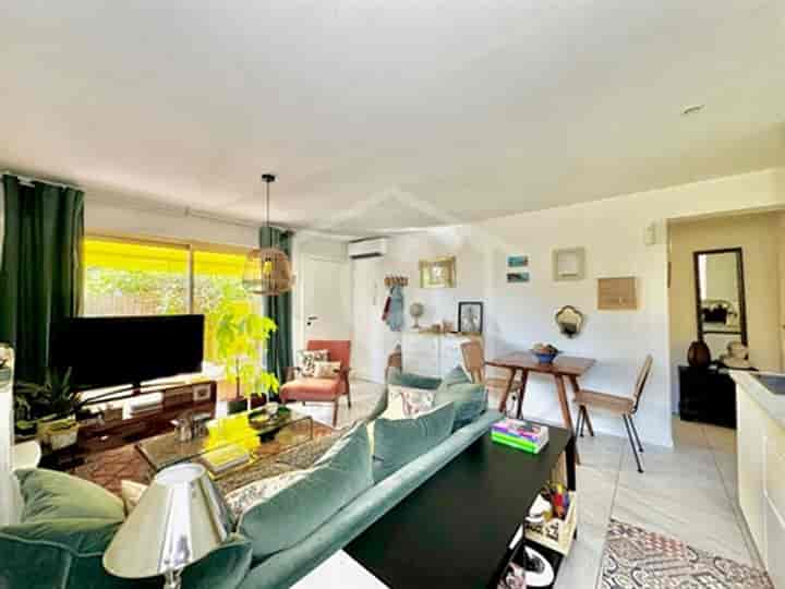 1 bedroom apartment for sale in Antibes, France