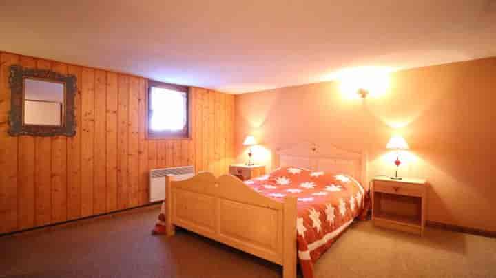 1 bedroom house for sale in Les Gets, France