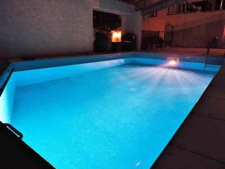 7 bedrooms house for sale in Pezenas, France