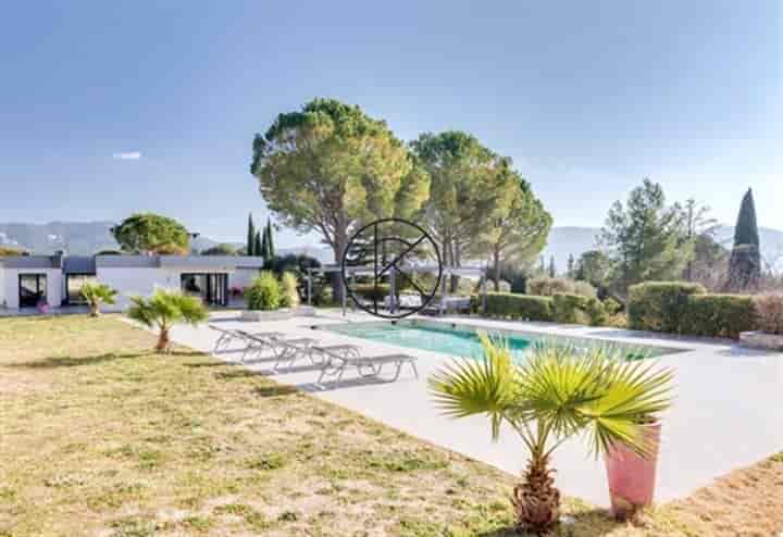 7 bedrooms house for sale in Jumeaux, France