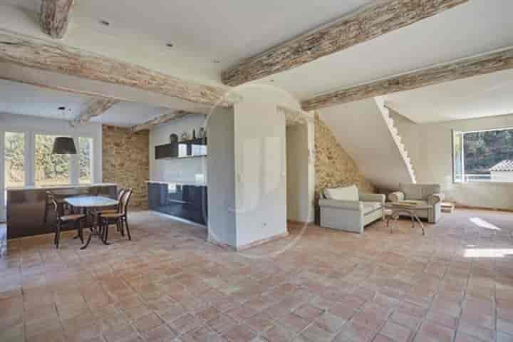 4 bedrooms house for sale in La Tour-dAigues, France