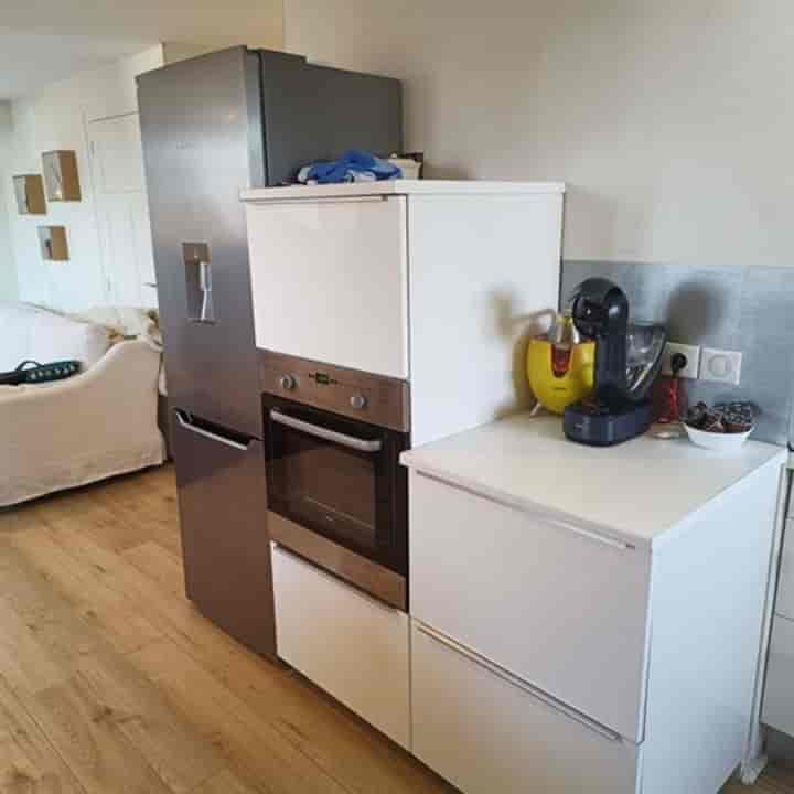 2 bedrooms apartment for sale in Pau, France