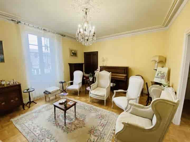 5 bedrooms house for sale in Realmont, France