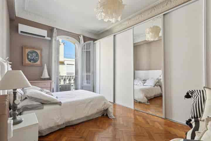 2 bedrooms apartment for sale in Nice, France