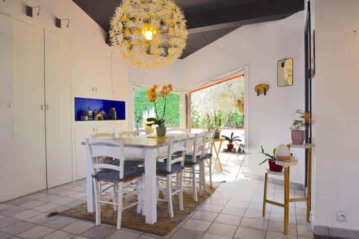 4 bedrooms house for sale in  France