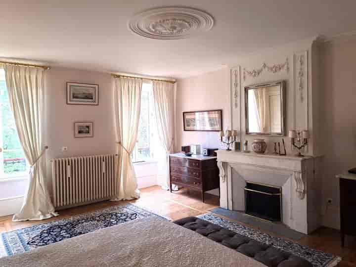 House for sale in Figeac, France