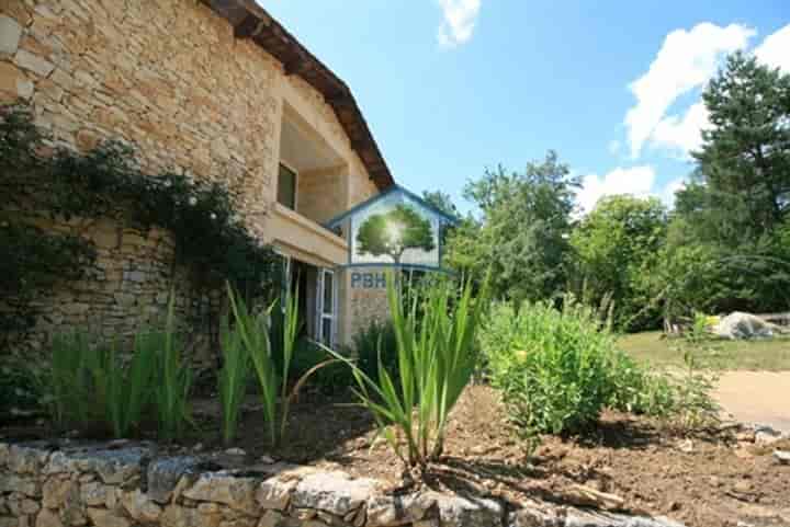 6 bedrooms house for sale in La Douze, France