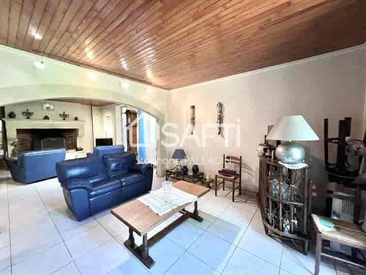 9 bedrooms other for sale in Manciet, France