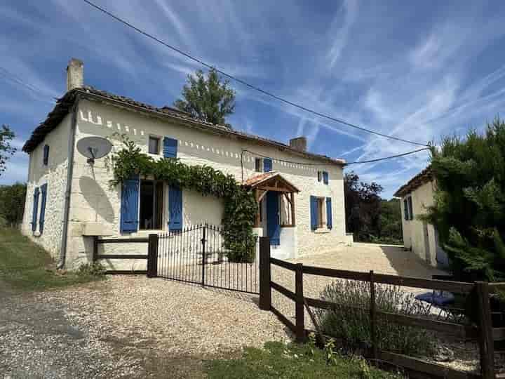 2 bedrooms house for sale in Charente (16), France