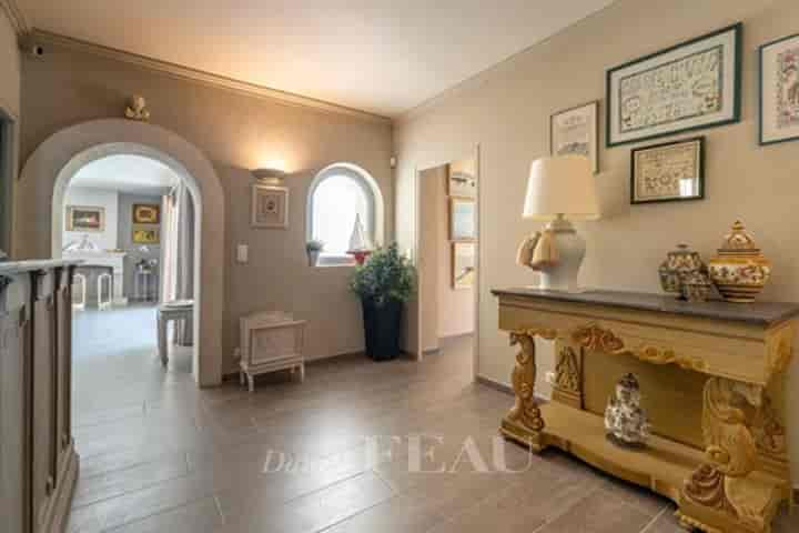 5 bedrooms house for sale in Saint-Remy-de-Provence, France