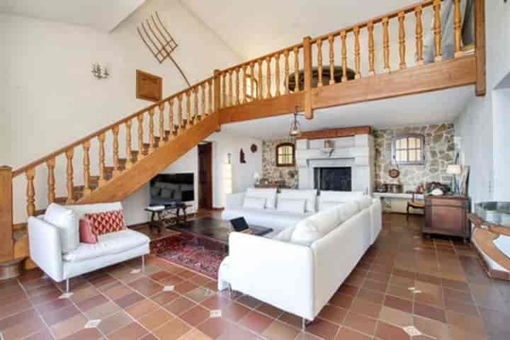 6 bedrooms house for sale in Le Lavandou, France