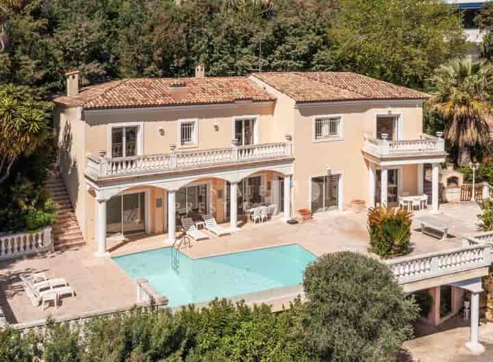 4 bedrooms house for sale in  France