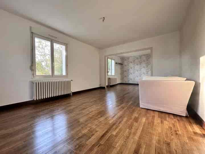 5 bedrooms house for sale in  France