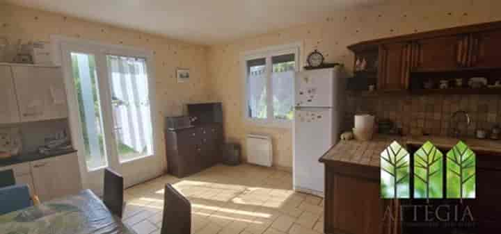 4 bedrooms house for sale in Montgivray, France