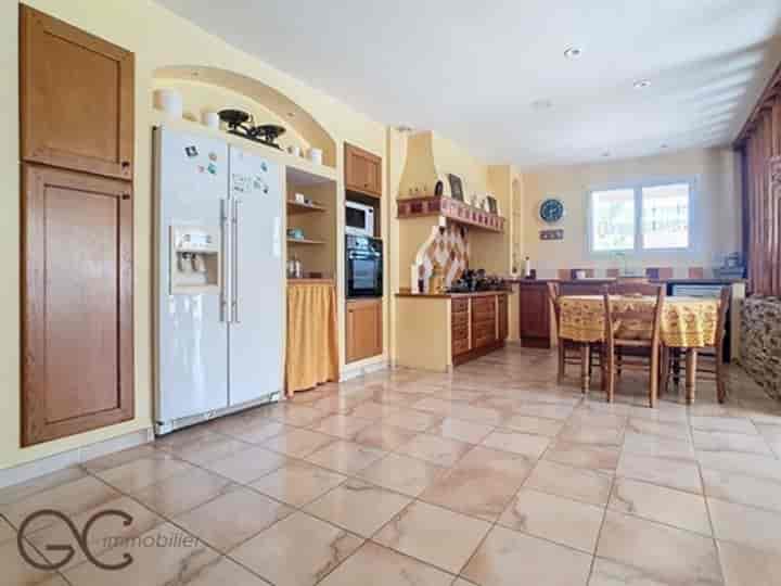 4 bedrooms house for sale in Cessenon-sur-Orb, France