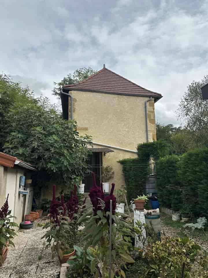 2 bedrooms house for sale in Marcigny, France