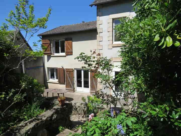 5 bedrooms house for sale in JUILLAC, France