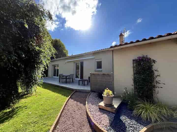 3 bedrooms house for sale in cirieres, France