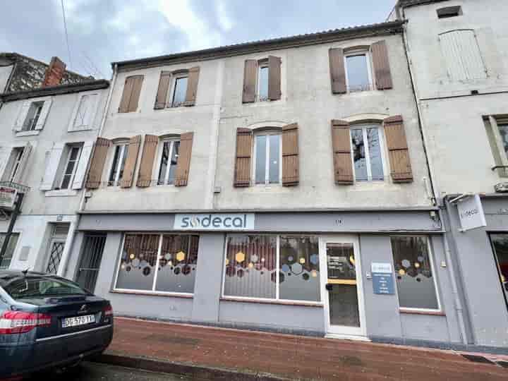 House for sale in Villeneuve sur Lot, France