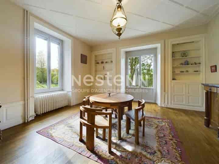 10 bedrooms house for sale in Marmanhac, France