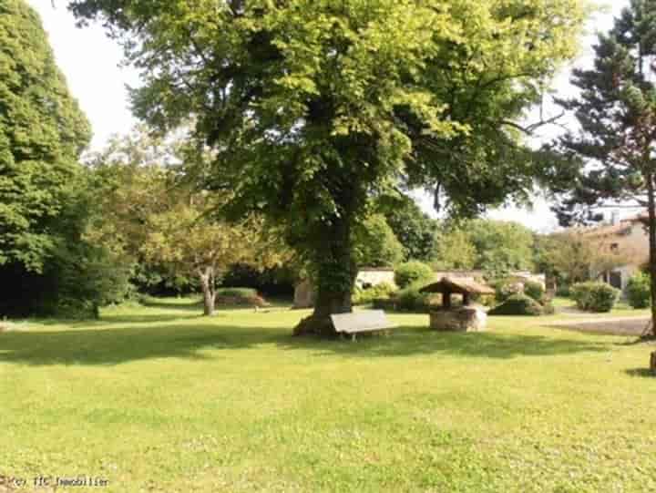 2 bedrooms house for sale in Sauze-Vaussais, France