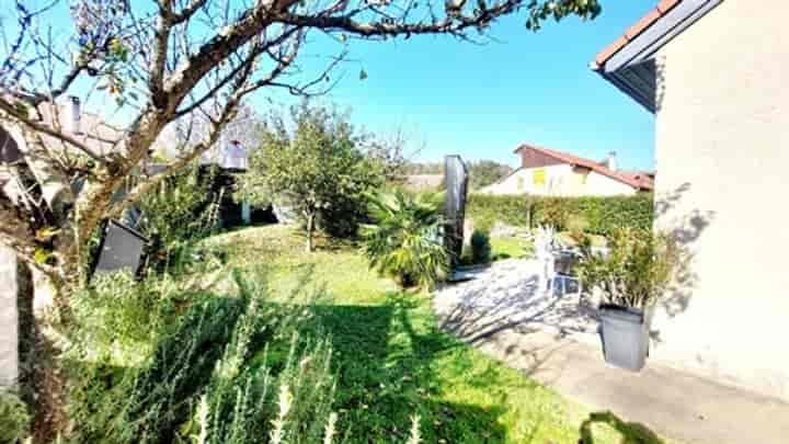 2 bedrooms house for sale in Vinay, France