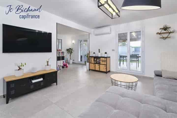 3 bedrooms house for sale in Jonage, France