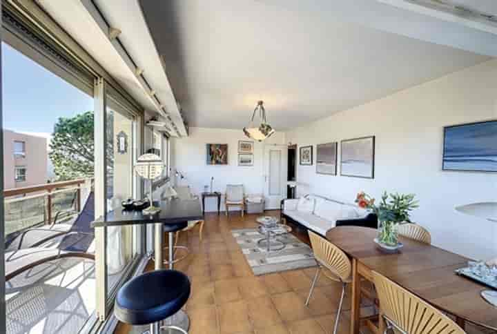 2 bedrooms other for sale in Nice, France