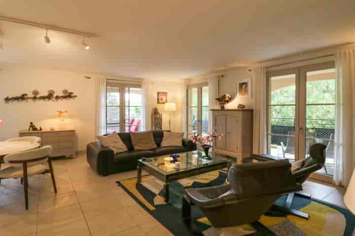 2 bedrooms apartment for sale in Uzes, France