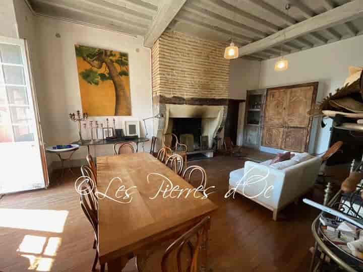 10 bedrooms house for sale in Agen, France