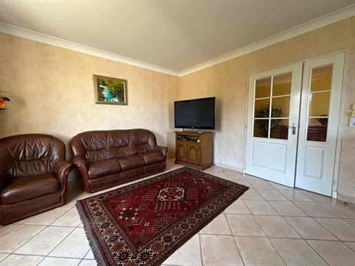 3 bedrooms house for sale in Bias, France