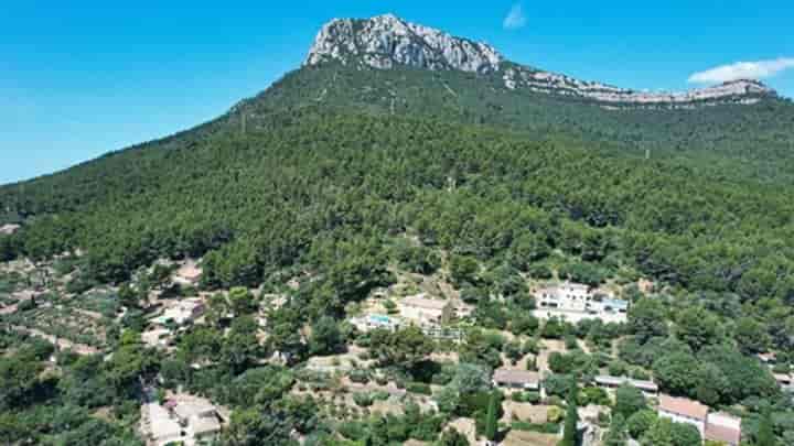 7 bedrooms house for sale in La Farlede, France