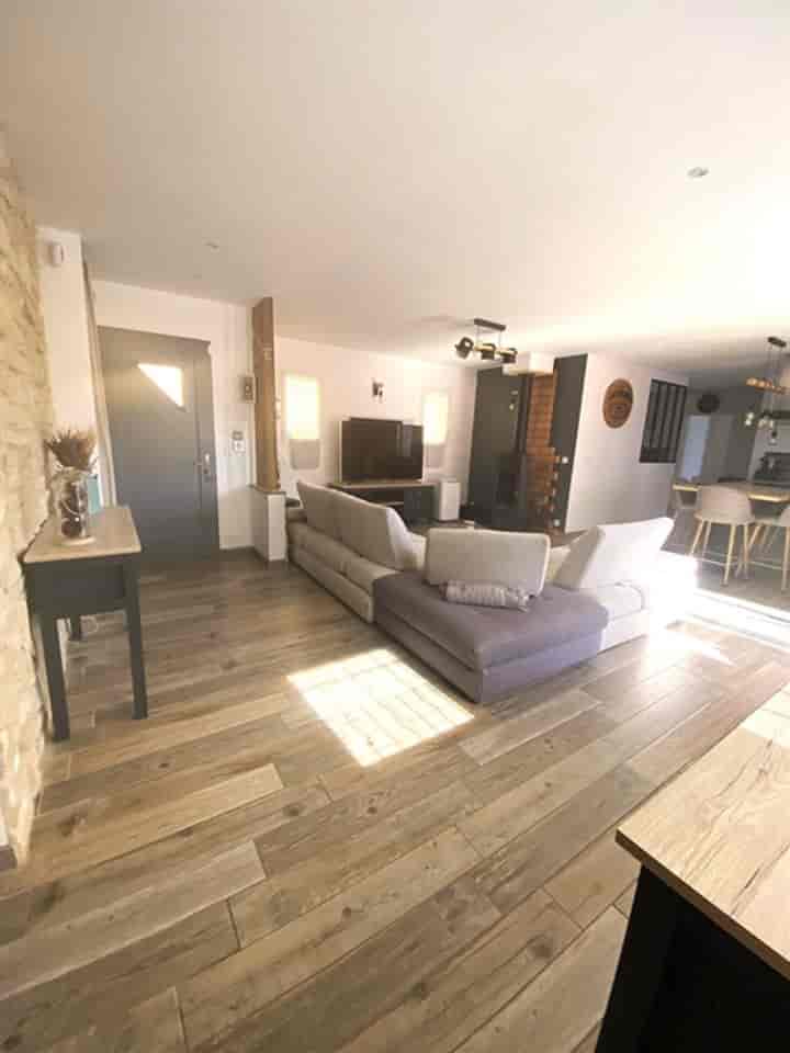 4 bedrooms house for sale in Cadenet, France