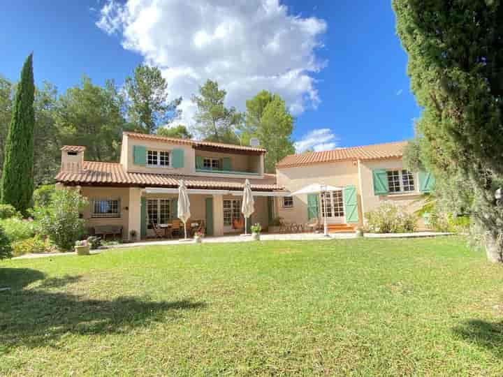 5 bedrooms house for sale in  France