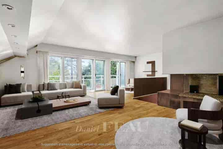 5 bedrooms house for sale in  France