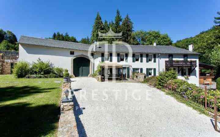 9 bedrooms house for sale in  France