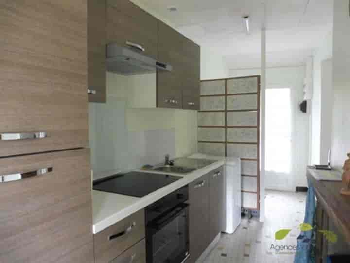 3 bedrooms other for sale in Saint-Julien-le-Petit, France