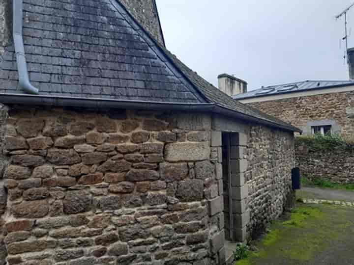 Other for sale in Moncontour, France