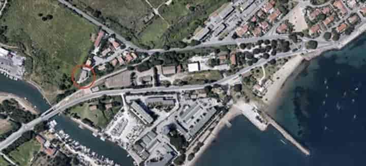 4 bedrooms apartment for sale in Hyeres, France