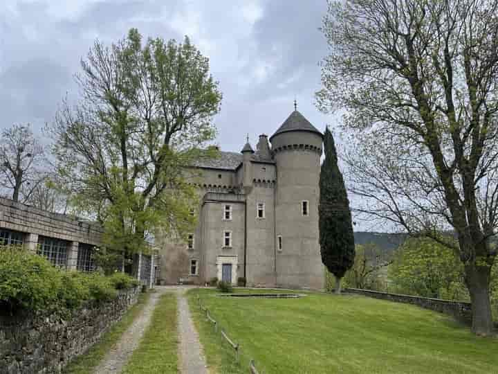 8 bedrooms house for sale in Aveyron (12), France