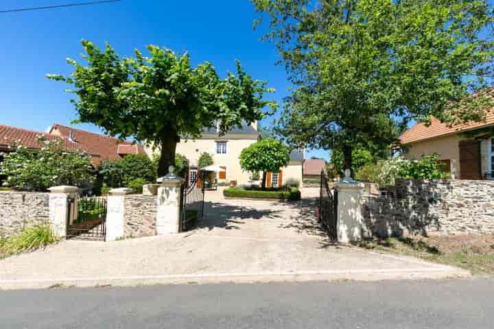 2 bedrooms house for sale in Excideuil, France