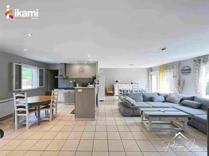 4 bedrooms house for sale in Sens, France