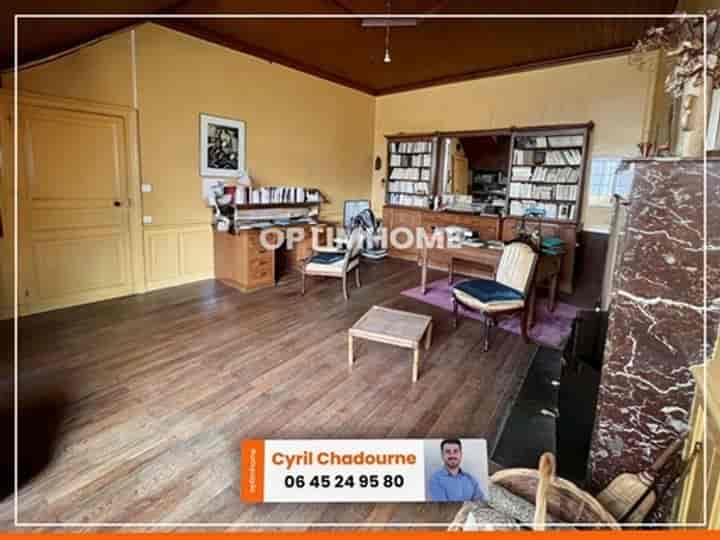 6 bedrooms house for sale in Nontron, France