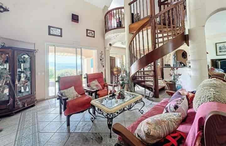 4 bedrooms house for sale in Gan, France