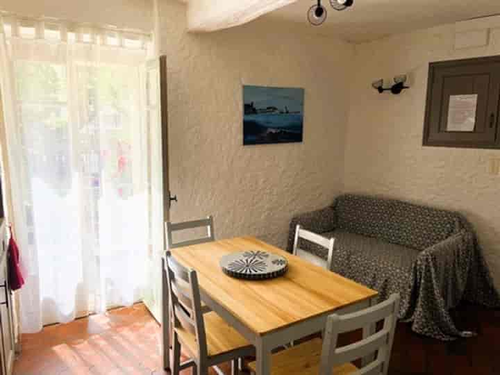 2 bedrooms house for sale in Collioure, France