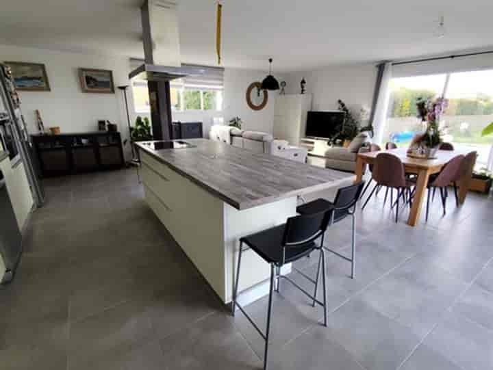 4 bedrooms house for sale in Vallesvilles, France