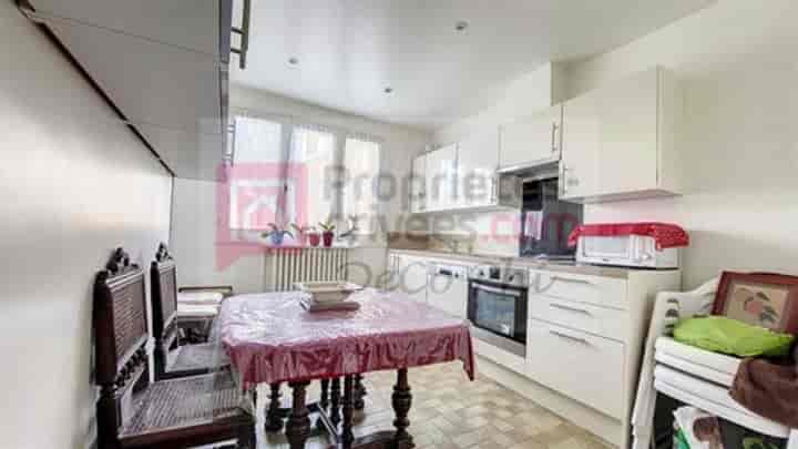 3 bedrooms house for sale in Versailles, France