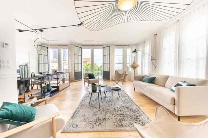 2 bedrooms house for sale in  France