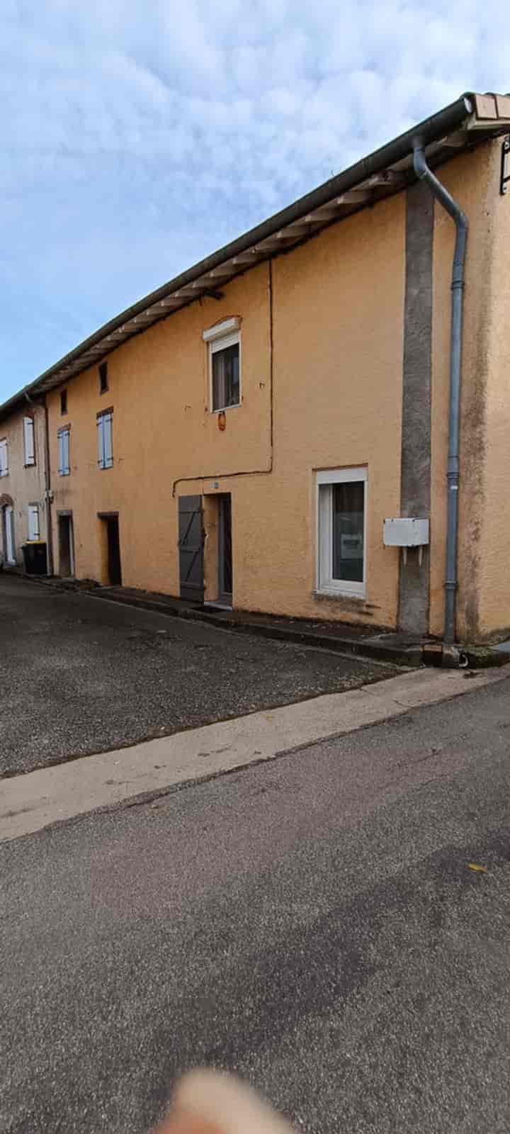 4 bedrooms house for sale in  France